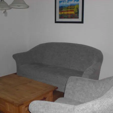 Angie * גרמיש-פרטנקירכן